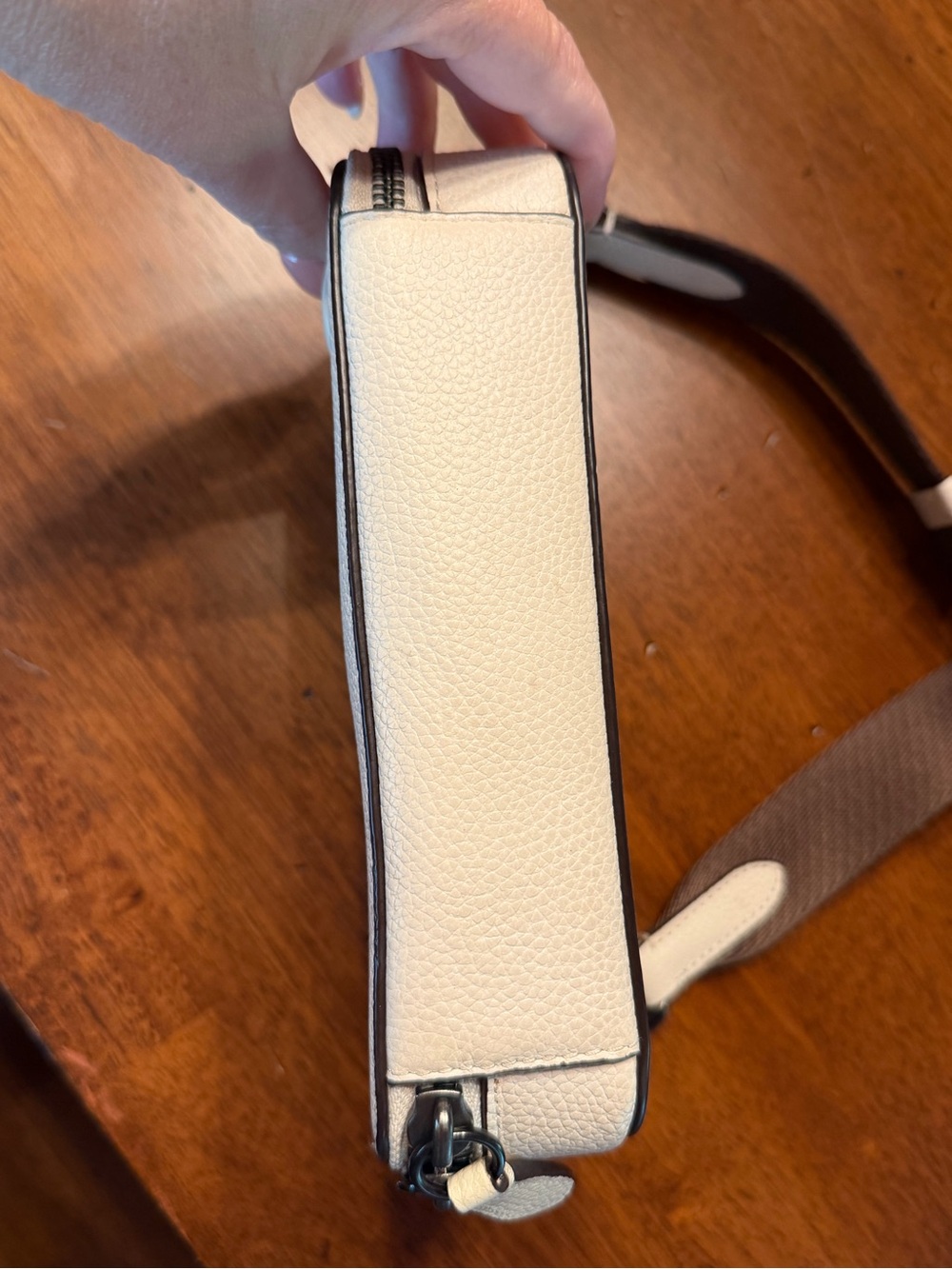 Coach Retro Cream Pebbled Leather Crossbody with Coin Pouch Brown Guitar Strap - Picture 3 of 9